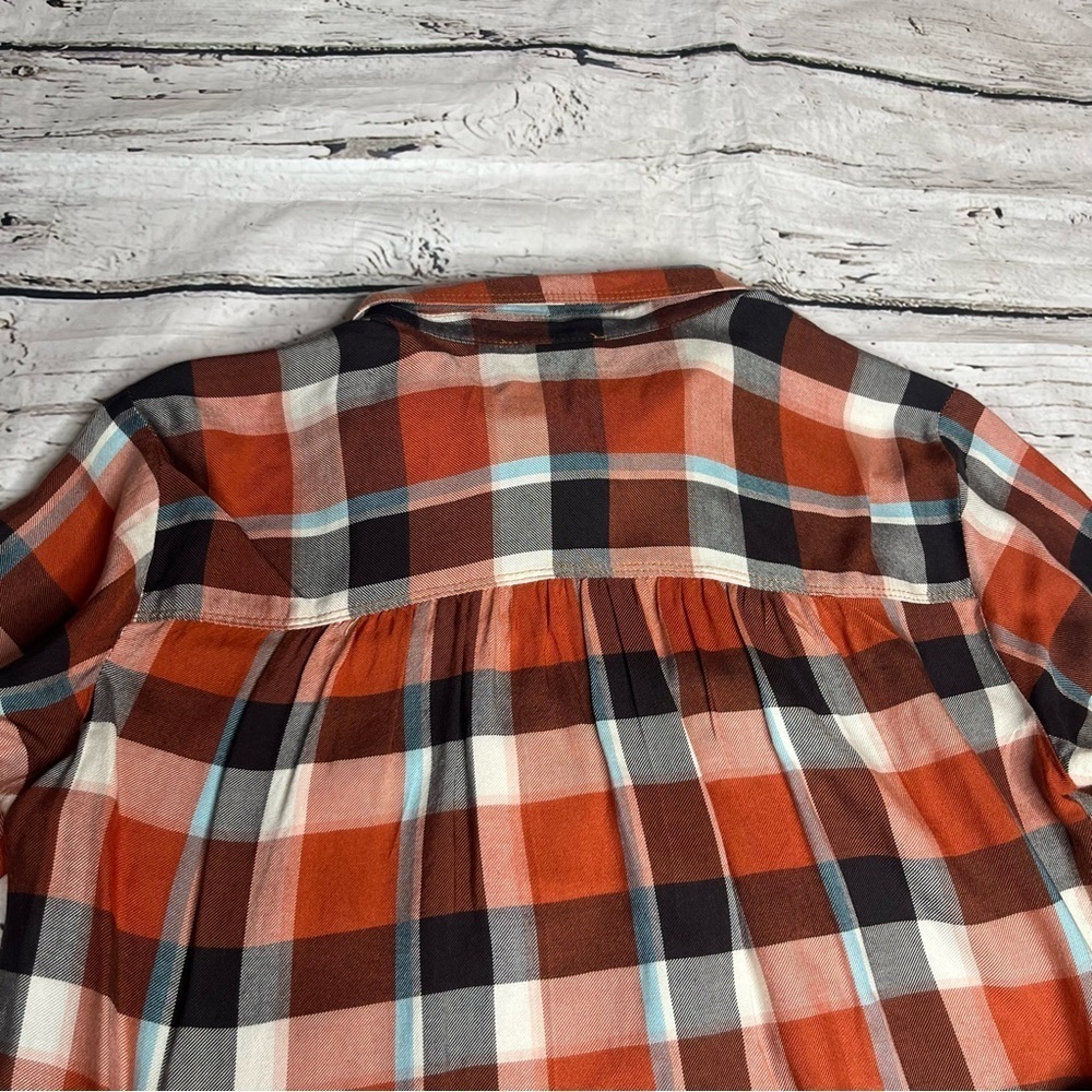 LOFT Plaid Long Sleeve Button Down Shirt Size XS - Picture 8 of 9